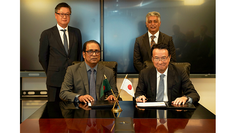 Signing Ceremony with ACI Motors